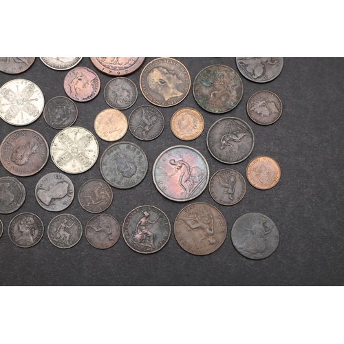 910 - A COLLECTION OF GEORGE III AND LATER COPPER AND OTHER COINS. A collection of George III Pennies, Vic... 