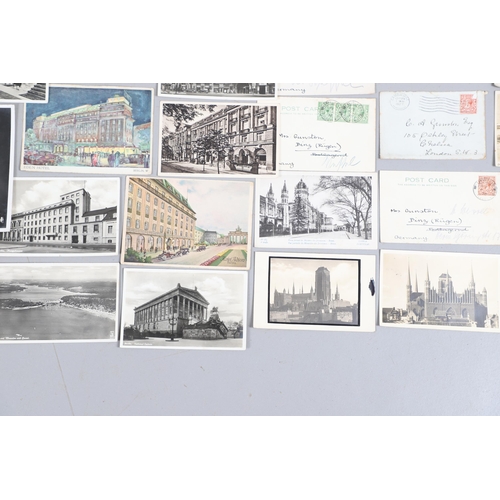 920 - AN INTERESTING COLLECTION OF MID 1930's GERMAN POSTCARDS. A collection of postcards including about ... 