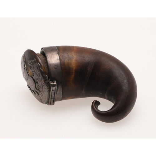 203 - A LATE 18TH/ EARLY 19TH CENTURY SILVER MOUNTED HORN SNUFF MULL. with a curly end, the metal-mounted ... 