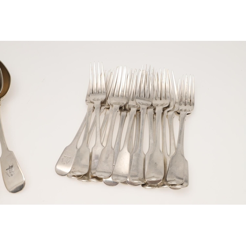 24 - FIDDLE PATTERN SILVER FLATWARE:. to include 22 table forks, 19 dessert forks, 4 tablespoons, 13 dess... 