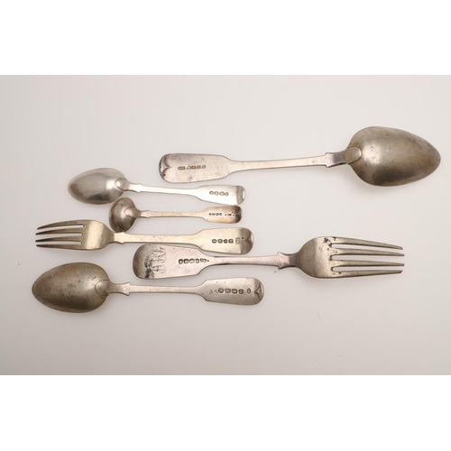 40 - FIDDLE PATTERN SILVER FLATWARE. comprising of 8 table forks, 5 tablespoons, 14 dessert forks, a dess... 