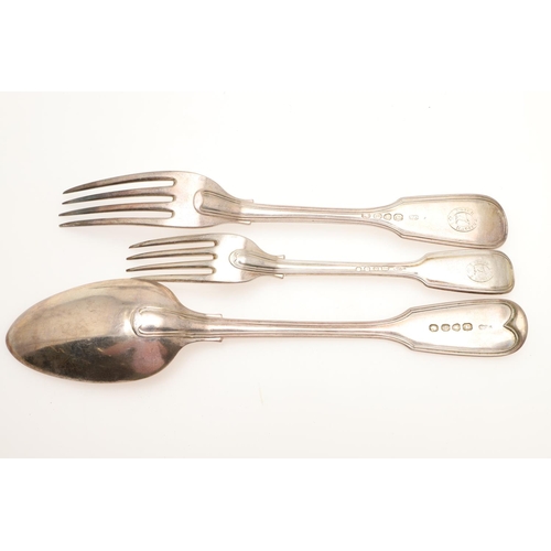 44 - A VICTORIAN MATCHED PART-CANTEEN OF FIDDLE & THREAD PATTERN SILVER FLATWARE. to include 24 table for... 