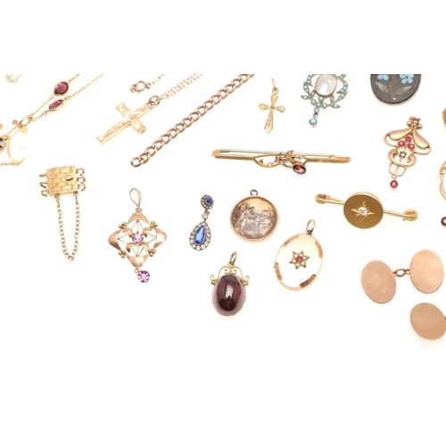 463 - A QUANTITY OF JEWELLERY. including a garnet and gold pendant and necklace, a gold cruciform pendant ... 