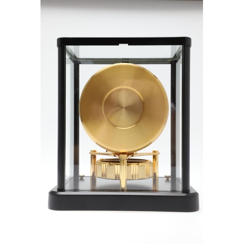 854 - A 1980S JAEGER - LECOULTRE ATMOS RIVOLI CLOCK. movement calibre 540, the 4 3/4