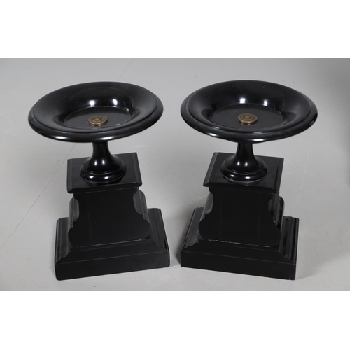 867 - A 19TH CENTURY BLACK SLATE MANTEL CLOCK AND MALACHITE GARNITURE. the 5.5