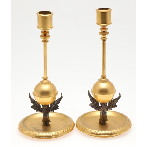 871 - A FRENCH NEO-CLASSICAL GILT BRASS CLOCK GARNITURE. 19th century, the painted enamel dial signed J W ... 