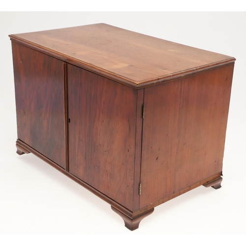 890 - A 19TH CENTURY WALNUT TABLE TOP COLLECTOR'S CABINET. the doors with brass sliding locks enclosing ni... 