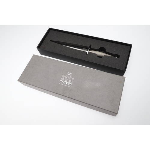 144 - A RECENT FAIRBAIRN SYKES TYPE KNIFE BY JOSEPH RODGERS. With a 17 cm pointed blade marked 'Joseph Rod... 