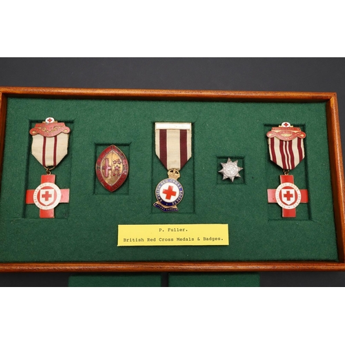 1018 - A COLLECTION OF BRITISH RED CROSS SOCIETY MEDALS. A collection of Red Cross Awards: a selection to 1... 