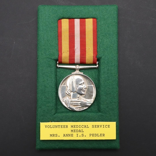 1024 - A VOLUNTARY MEDICAL SERVICE MEDAL. A Voluntary Medical Service Medal for Long and Efficient Service,... 