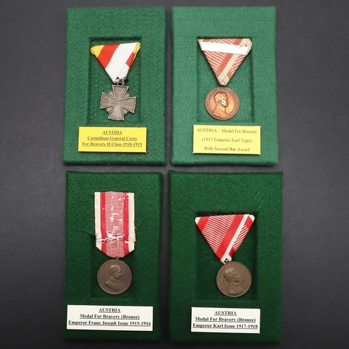 1043 - AUSTRIA: FOUR FIRST WORLD WAR BRAVERY MEDALS. A medal for bravery, Emperor Franz Joseph issue 1915-1... 