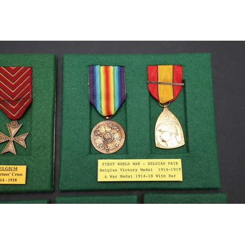 1055 - BELGIUM: A COLLECTION OF FIRST WORLD WAR MEDALS. A collection of medals comprising: Belgian War Meda... 