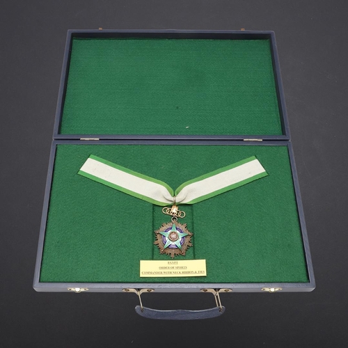 1069 - EGYPT: ORDER OF SPORTS, COMMANDER'S NECK BADGE. The Egyptian Order of Sports, a green, white, blue a... 