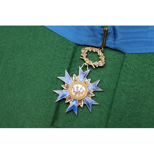 1074 - FRANCE: NATIONAL ORDER OF MERIT 1963 COMMANDERS NECK BADGE. The French National Order of Merit 1963,... 