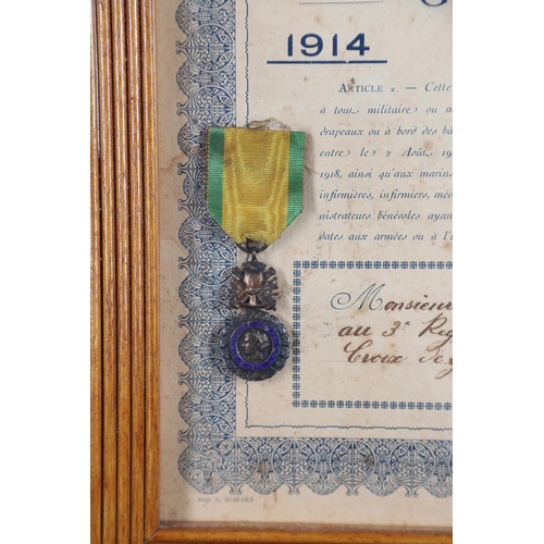 1079 - FRANCE: A COLLECTION OF FRAMED FIRST WORLD WAR MEDALS WITH CERTIFICATES. A First World War group of ... 