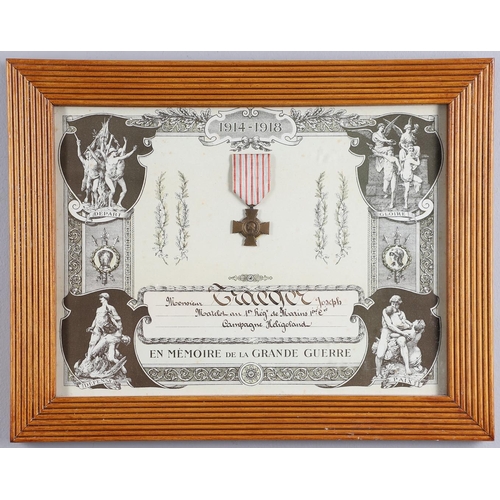 1079 - FRANCE: A COLLECTION OF FRAMED FIRST WORLD WAR MEDALS WITH CERTIFICATES. A First World War group of ... 