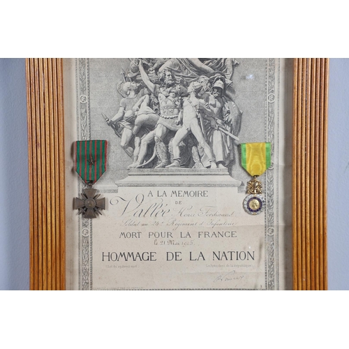 1080 - FRANCE: A COLLECTION OF SIX FRAMED GREAT WAR PAIRS WITH CERTIFICATES. A collection of pairs comprisi... 