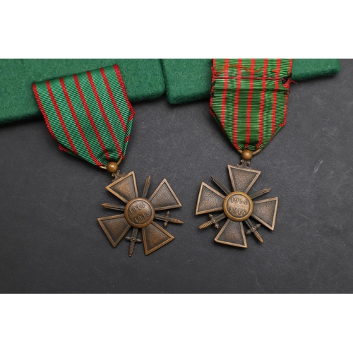 1088 - FRANCE: A COLLECTION OF FIRST WORLD WAR CROIX DE GUERRE. A collection of eight Croix De Guerre to in... 