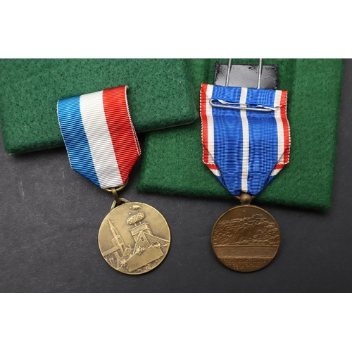 1091 - FRANCE: A COLLECTION OF FRENCH FIRST WORLD WAR CAMPAIGN MEDALS. Medal for the Rhineland, first and s... 