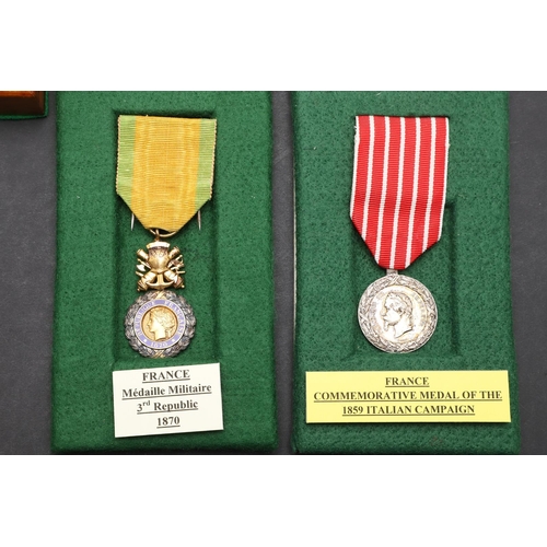 1093 - FRANCE: FRANCO PRUSSIAN WAR VETERANS MEDAL AND FOUR OTHER AWARDS. A Veteran's medal for the Franco P... 