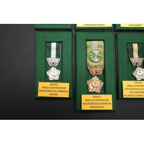 1096 - FRANCE: THREE RED CROSS MEDALS AND THREE DEPARTMENT AND COMMUNES MEDALS. A Red Cross association Fre... 