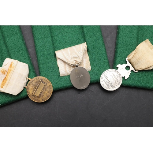 1096 - FRANCE: THREE RED CROSS MEDALS AND THREE DEPARTMENT AND COMMUNES MEDALS. A Red Cross association Fre... 