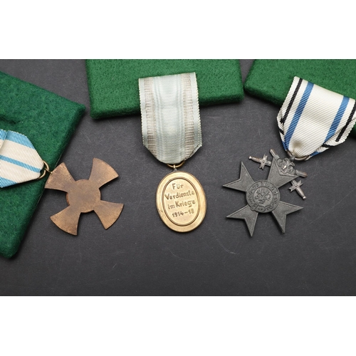 1101 - IMPERIAL GERMANY: SIX BAVARIAN MEDALS INCLUDING MILITARY MERIT CROSSES. A Bavarian Military Merit Cr... 