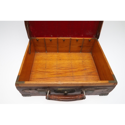 A LEATHER CARTRIDGE CASE BY HENRY ATKIN LTD OF LONDON. An oak lined