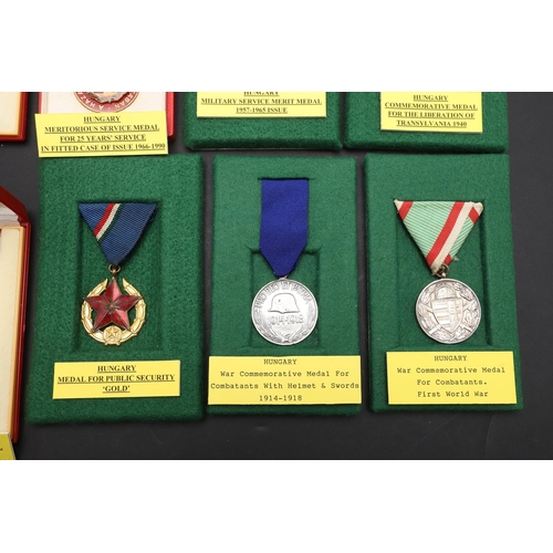 1147 - HUNGARY: A COLLECTION OF EIGHT AWARDS INCLUDING FIRST WORLD WAR ISSUES. Eight Medals comprising War ... 