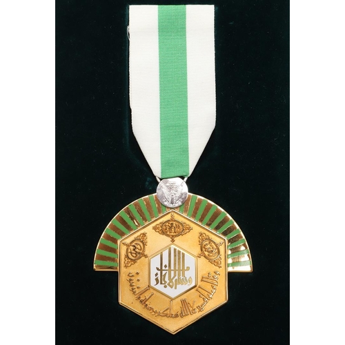 1181 - SUDAN: ORDER OF CIVIL ACCOMPLISHMENT. The Sudanese Order of Civil Accomplishment. Large breast badge... 