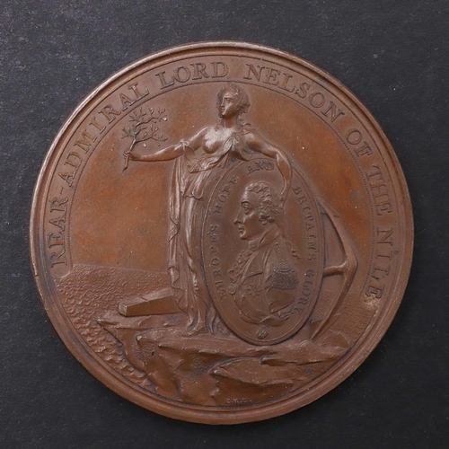 1206 - DAVISON'S MEDAL FOR THE BATTLE OF THE NILE IN BRONZE, 1798. Hope standing on a rocky promontory l. h... 