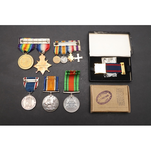 1224 - A FIRST WORLD WAR TRIO TO A MILITARY CROSS RECIPIENT WITH THE HAMPSHIRE REGIMENT. A Great War Trio c... 