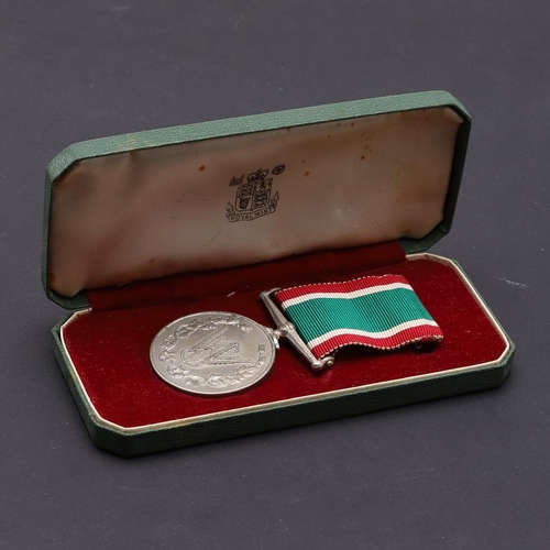 1352 - A WOMEN'S VOLUNTARY SERVICE MEDAL. A Women's Voluntary Service Medal, unnamed as issued, on ribbon w... 