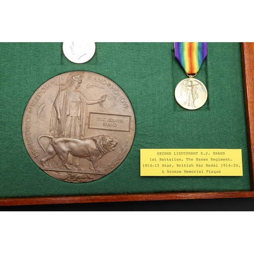 810 - A FIRST WORLD WAR TRIO AND MEMORIAL PLAQUE TO THE ESSEX REGIMENT. A Great War trio comprising 1914-1... 