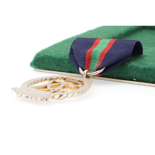 973 - A GEORGE VI ROYAL NAVAL VOLUNTEER RESERVE DECORATION. A George VI Volunteer Reserve Decoration, 1st ... 