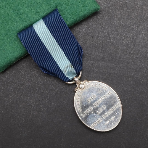 993 - A GEORGE V SPECIAL RESERVE LONG SERVICE AND GOOD CONDUCT MEDAL TO THE DORSET REGIMENT. A George V Sp... 