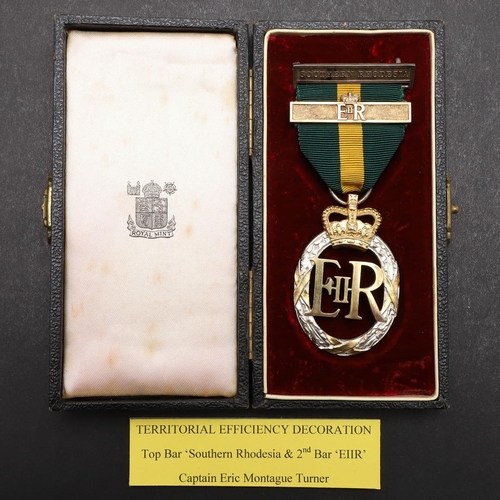 996 - AN ELIZABETH II SOUTHERN RHODESIA TERRITORIAL AWARD. A Territorial Efficiency Decoration on Southern... 