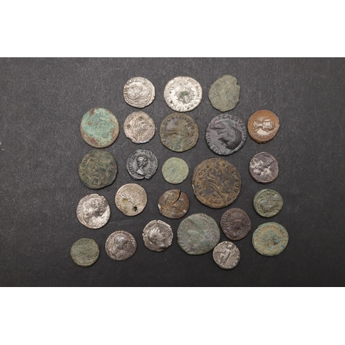 1450 - A COLLECTION OF ROMAN COINS TO INCLUDE COINS FOR VESPASIAN, PLAUTILLA, SEVERUS AND OTHERS. A denariu... 