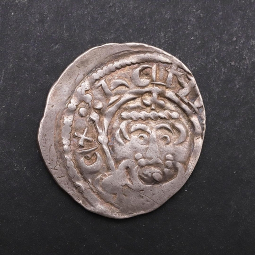 1465 - A RICHARD I SHORT CROSS PENNY 1189-99. Facing crowned bust with seven pearls to the crown, chin and ... 