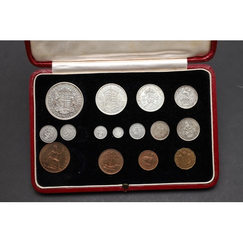 1561 - A GEORGE VI 1937 15 COIN SPECIMEN SET IN CASE OF ISSUE. A 1937 15 coin specimen set comprising Crown... 