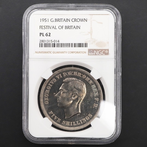 1563 - AN ELIZABETH II FESTIVAL OF BRITAIN CROWN, 1951. A George VI Crown bare head r. Reverse St George an... 