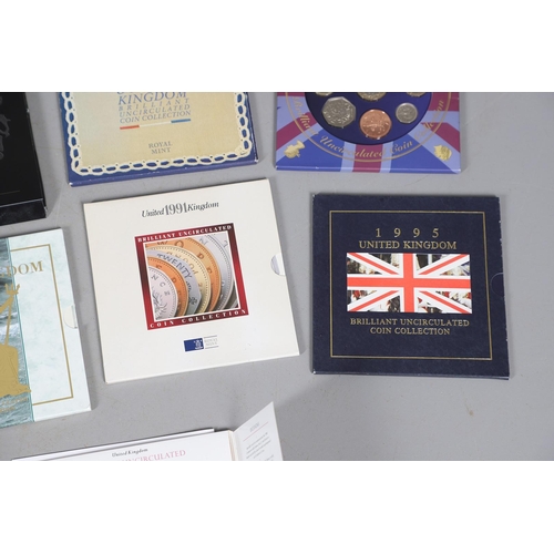 1597 - A COLLECTION OF ROYAL MINT UNCIRCULATED YEAR SETS. A collection of year sets: 1986, 1987, 1990, 1991... 