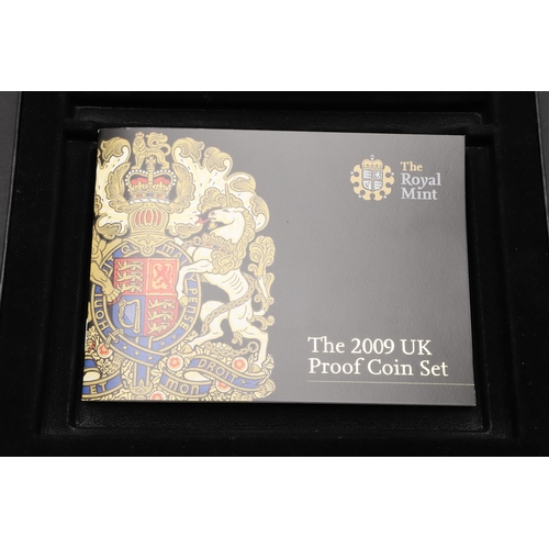 1601 - A ROYAL MINT 2009 PROOF COIN SET INCLUDING KEW GARDENS 50p. A Royal Mint twelve coin 2009 proof set ... 