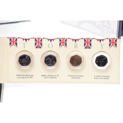 1627 - A COLLECTION OF RECENT ROYAL MINT FIFTY PENCE ISSUES. A collection including a cased pair of 2018 Pa... 