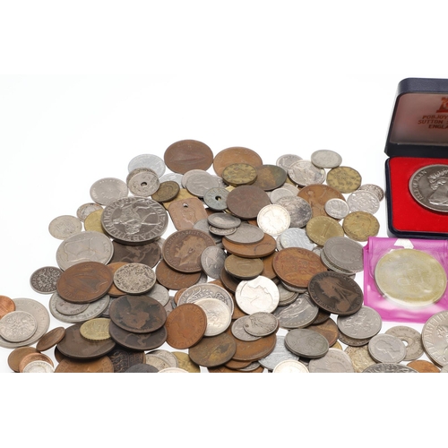 1701 - A LARGE COLLECTION OF WORLD COINS TO INCLUDE SILVER AND OTHER ISSUES. A large mixed collection of co... 