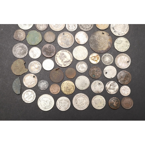 1704 - A MIXED COLLECTION OF WORLD COINS TO INCLUDE SWISS AND OTHER COINS. A Swiss 5 Batz coin, 1815 and 18... 