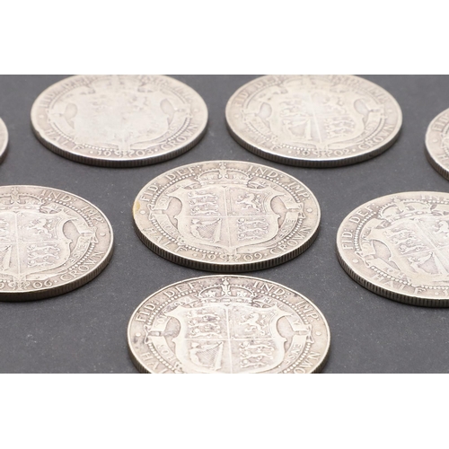 1727 - A COLLECTION OF EDWARD VII HALFCROWNS. 1902 - 1910. Edward VII Halfcrowns, bare head, r, Reverse cro... 