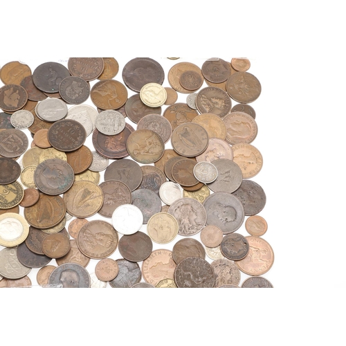 1756 - A MIXED COLLECTION OF COINS TO INCLUDE 18TH CENTURY COPPER AND OTHERS. A mixed collection of coins t... 