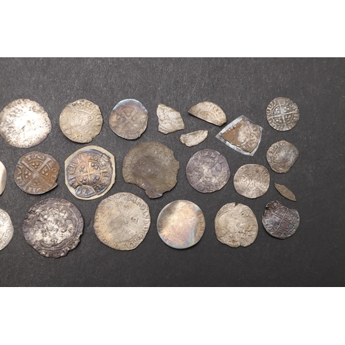 1820 - A COLLECTION OF HAMMERED COINS TO INCLUDE AN EDWARD IV GROAT AND OTHERS. An Edward IV Groat, trefoil... 