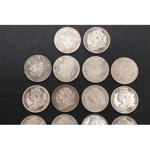 1841 - A COLLECTION OF VICTORIAN HALFCROWNS, OLD VEILED BUST. Queen Victoria Halfcrowns, old veiled bust l.... 